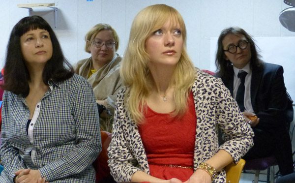 ������� ���� �������� - ������� ������� ������.
Round table �Ukraine - the sights of the citizens of Russia�