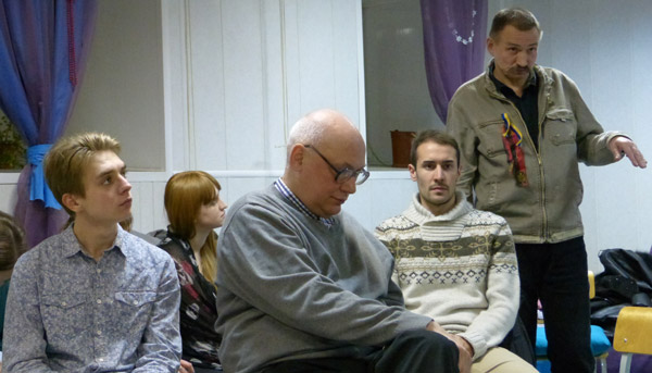 ������� ���� �������� - ������� ������� ������.
Round table �Ukraine - the sights of the citizens of Russia�