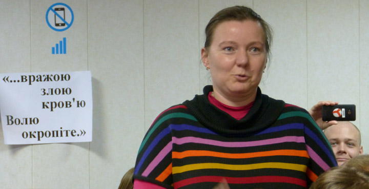 ������� ���� �������� - ������� ������� ������.
Round table �Ukraine - the sights of the citizens of Russia�