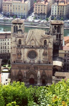 ����� ��. ������ � �����
St Jean cathedral in Lyons