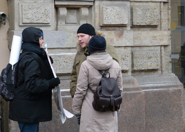 ������� ������� 6 ���! ������� ������ 6 ��� ������� ���������
Free the prisoners of May 6! Free Alexis Gaskarov the prisoner of May 6