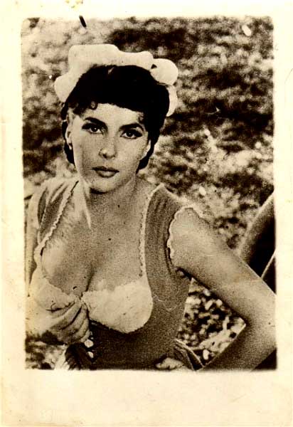�������� ������ �������������
Postal card �Jeana Lollobrijida�