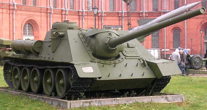 ���������� ��������� ��-100
Self-propelled installation