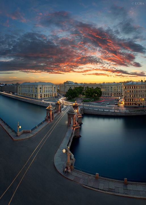 ���� ����������. ����� ����������
The views of St. Petersburg. The Lomonosov street