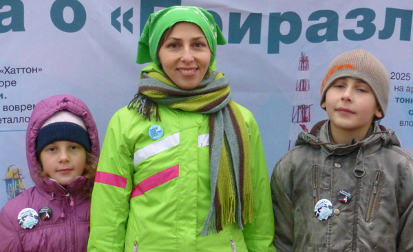 ����� �������� ������30�. ������� �� ������!
Action �Free Arctic30�. The Arctic Region does not surrender!