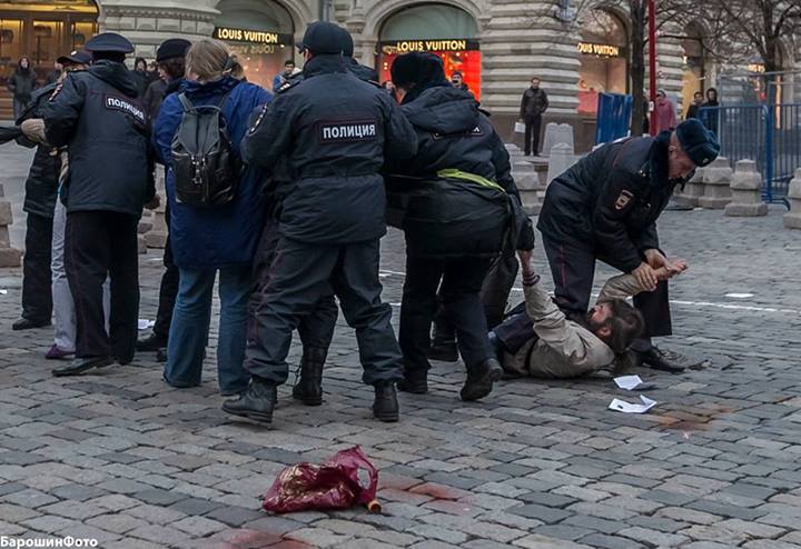 ����� � ��������� ���������
Action in support of Stomakhin