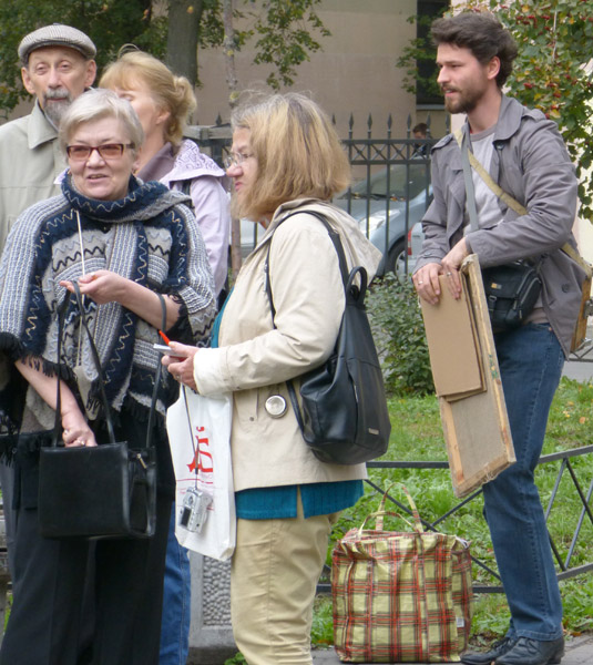 ����� ���������� � ������ ���������� �������. ������� ��� ��������
The watch by painters in protection of the Pushkarskaya square. Paintings for an exhibition