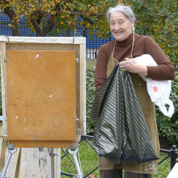 ����� ���������� � ������ ���������� �������. ������ ������
The watch by painters in protection of the Pushkarskaya square. Marina Spivak