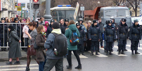 ���� �� ������� ���� ����������������. ������ � ����� ���������������
The march for freedom of all political prisoners. First political information in life