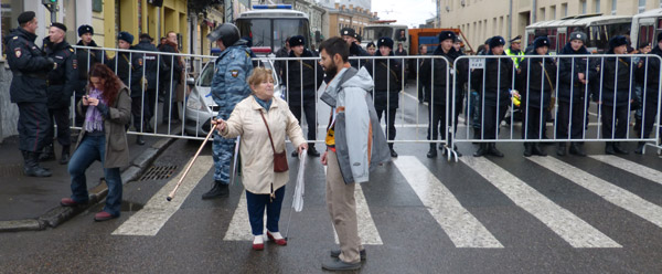 ���� �� ������� ���� ����������������. ������ � ����� ���������������
The march for freedom of all political prisoners. First political information in life