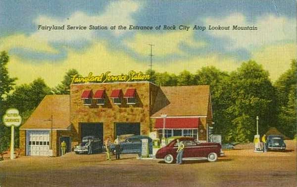 ��������. ���������� �� ��������� ������� ������������
Postal card. Cars at Fairyland service station