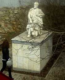 �������� �.�.������������
Monument to Constantine E. Tsiolkovsky