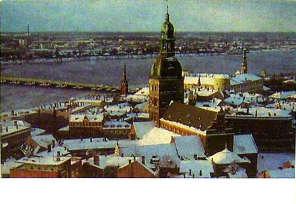 �������� �����. ������� ��. �����
Postal card �Riga. Church of St Peter�
