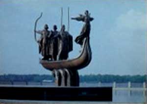 �������� ��������� � �����
Postal card �Monument in Kiev�