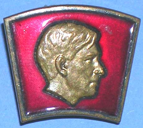 ������ ��
badge ��